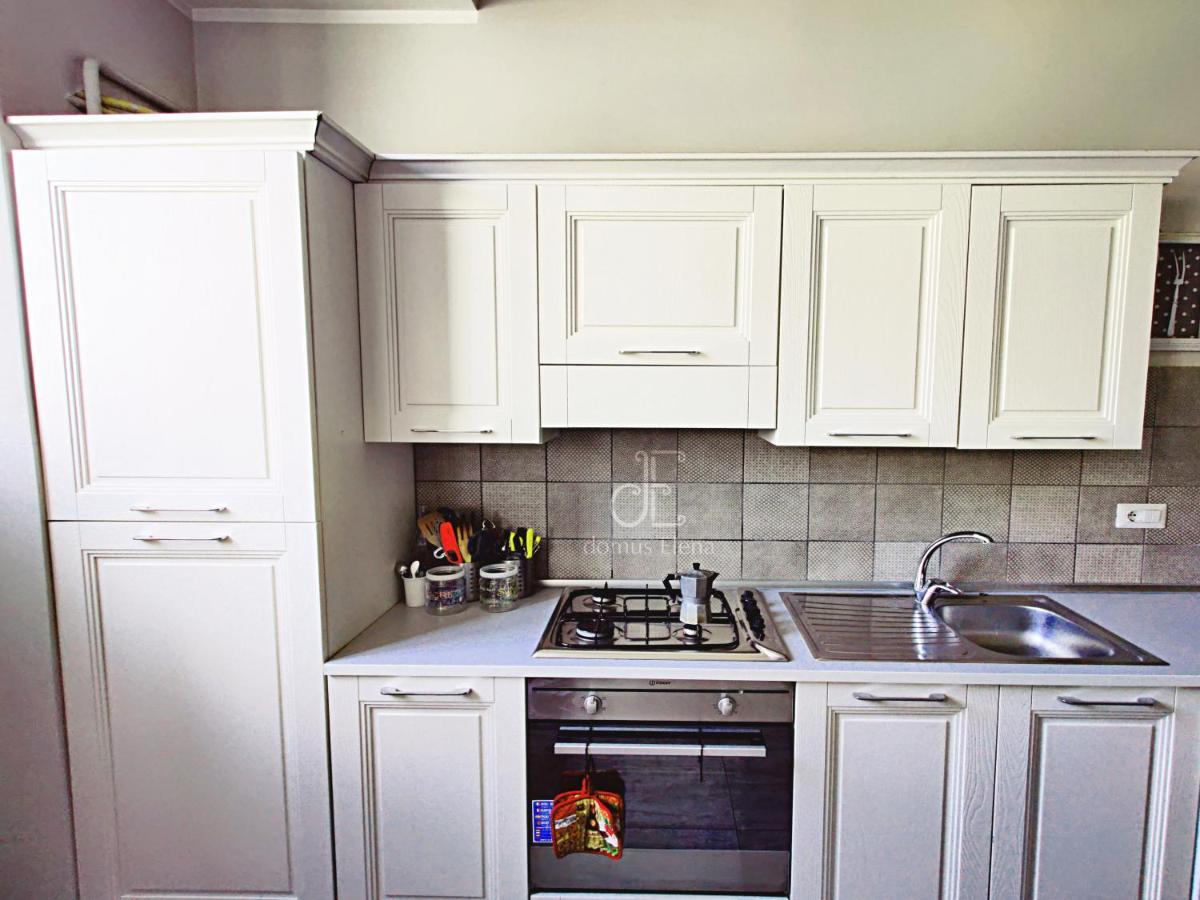 Domus Elena Apartment Roma Ngoại thất bức ảnh